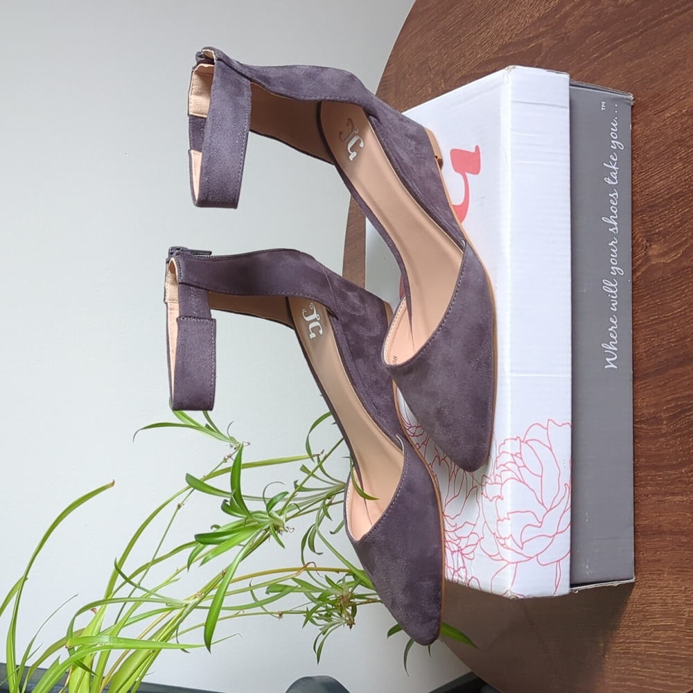 Grey Wedge Heels. Size 8, fits size 8.5